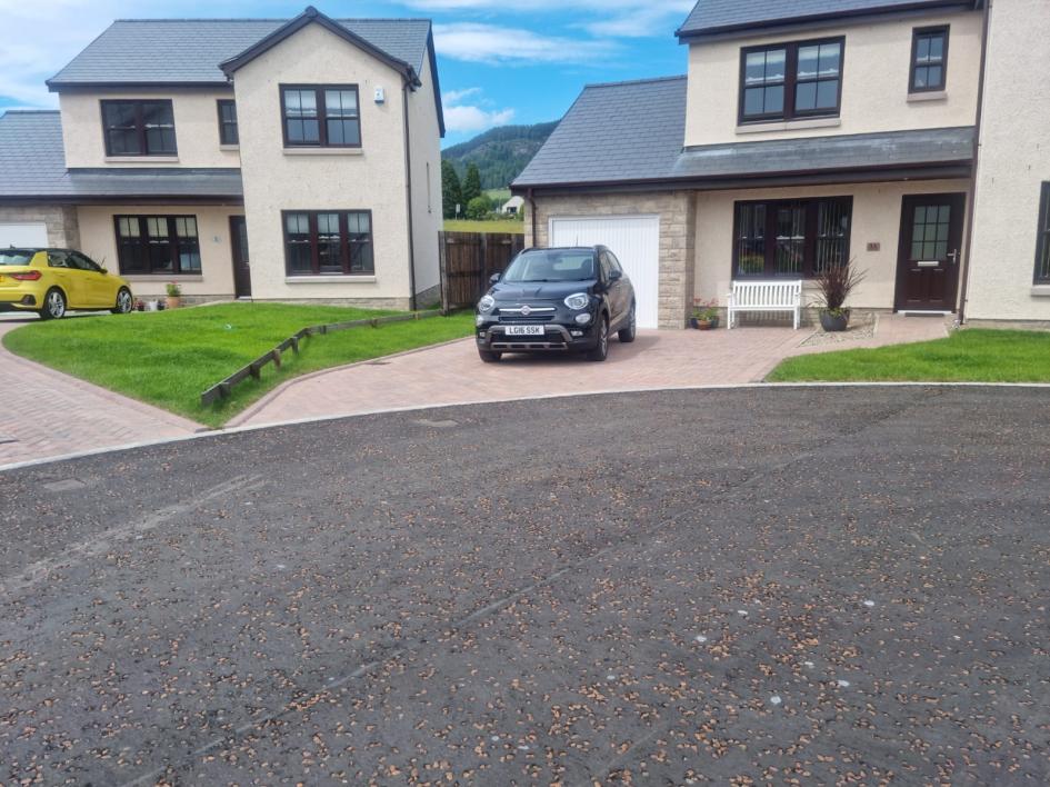 Why Tarmac is the Go-To Choice for Driveways and Commercial Projects